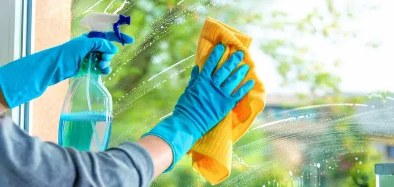 Nettoyant vitres : les produits professionnels indispensables